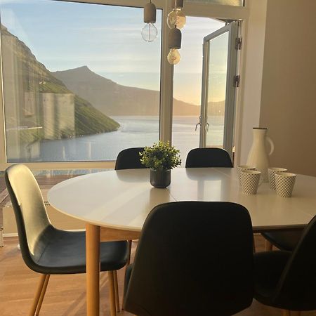 Unique Sea & Landscape View And Spacious Apartment Klaksvík Exterior photo