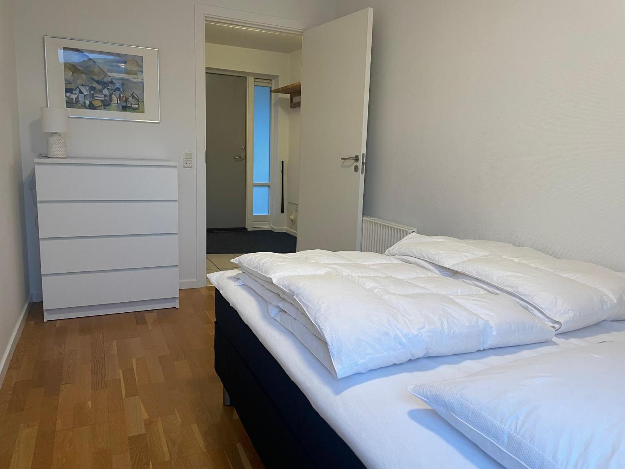 Unique Sea & Landscape View And Spacious Apartment Klaksvík Exterior photo